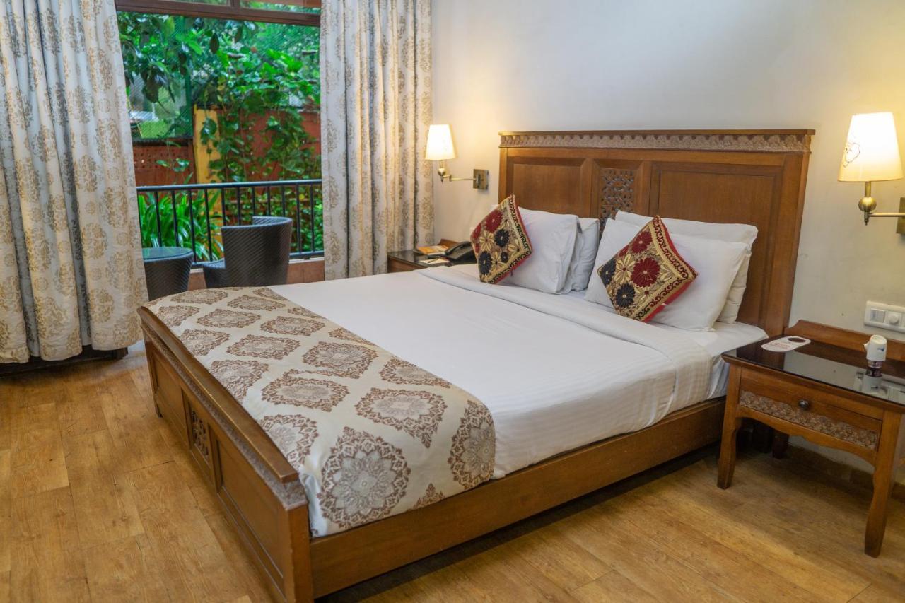 Neelams The Grand Hotel Калангуте Екстериор снимка