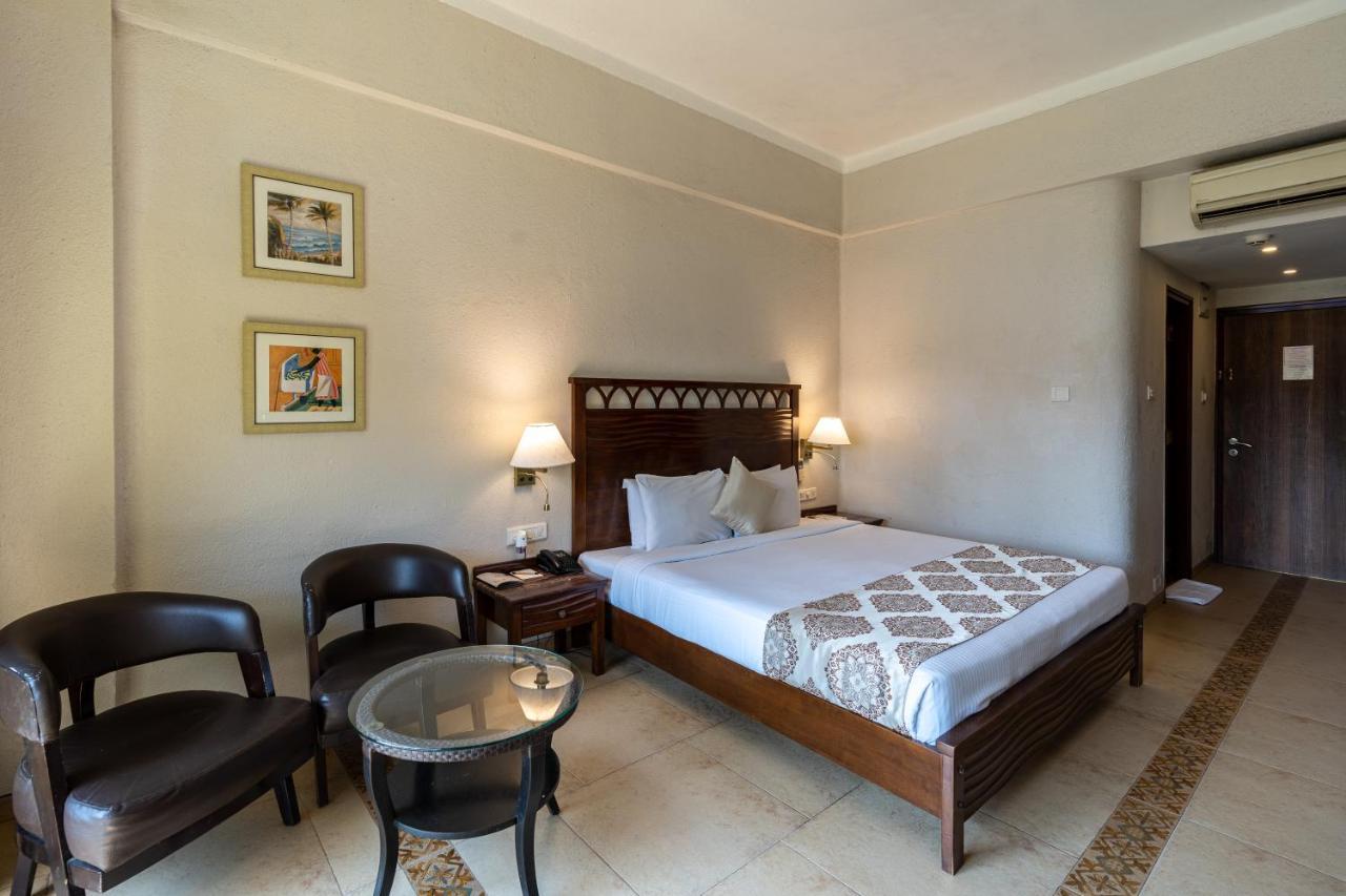 Neelams The Grand Hotel Калангуте Екстериор снимка